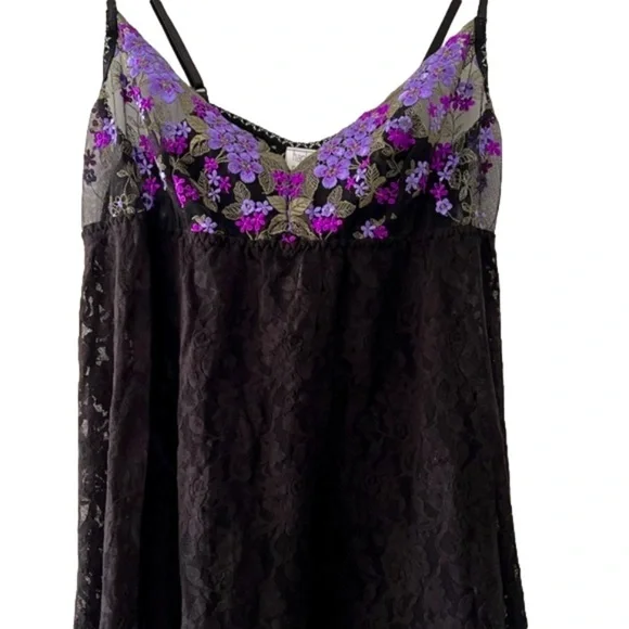 NEW Hanky Panky Babydoll & Thong Set, Black/Lavender Floral Embroidery, Size L - Picture 10 of 10